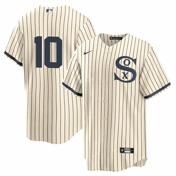 Men’s Chicago Cool Base Jersey Collection